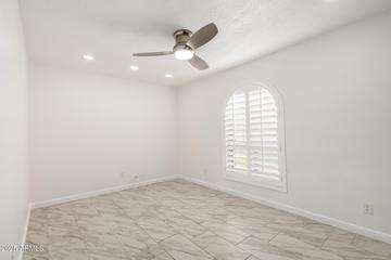 2550 E Sahuaro Dr., Phoenix, AZ 85028