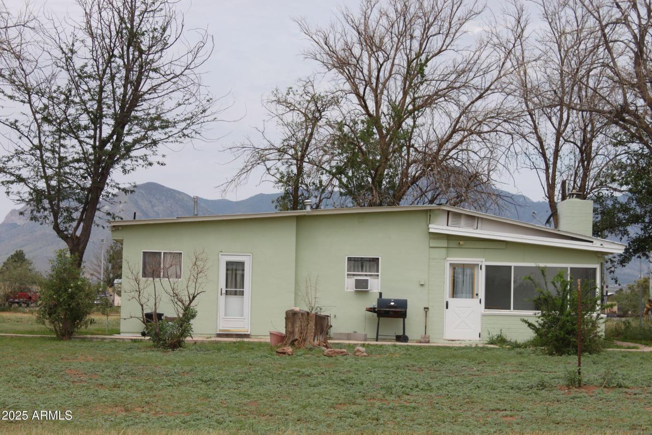 10550 E Highway 92 Hwy., Hereford, AZ 85615