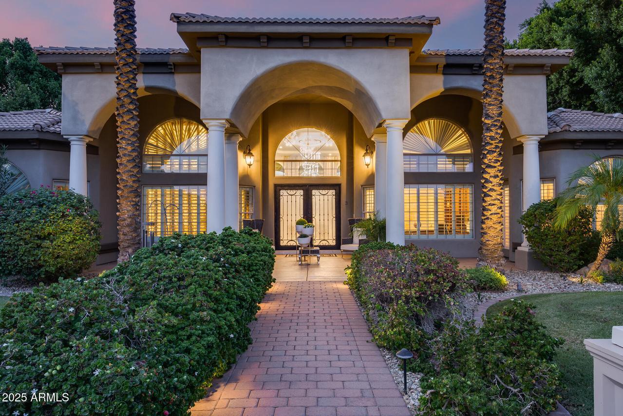 1550 N 40th St. #3, Mesa, AZ 85205