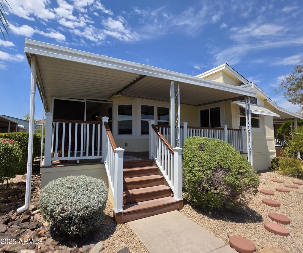 2233 E Behrend Dr. #222, Phoenix, AZ 85024