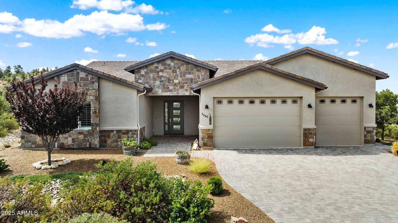 5565 W Halcyone Cir., Prescott, AZ 86305
