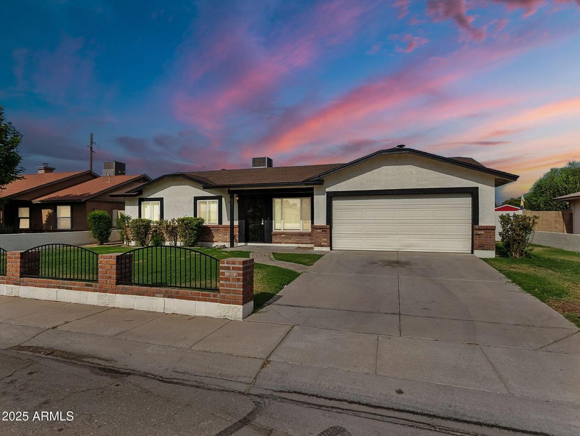 202 S Eucalyptus Pl., Chandler, AZ 85225