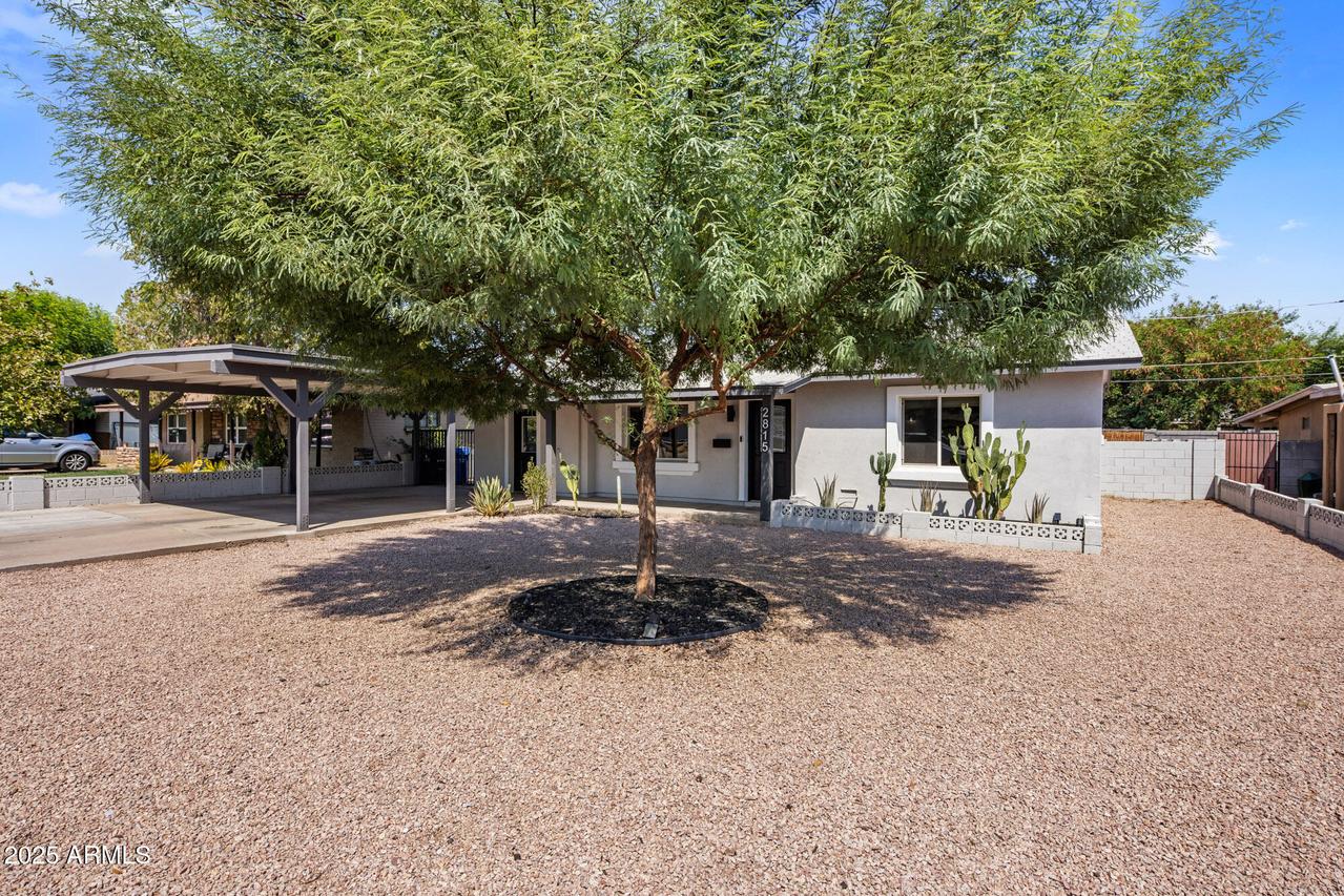 2815 N 32nd Pl., Phoenix, AZ 85008