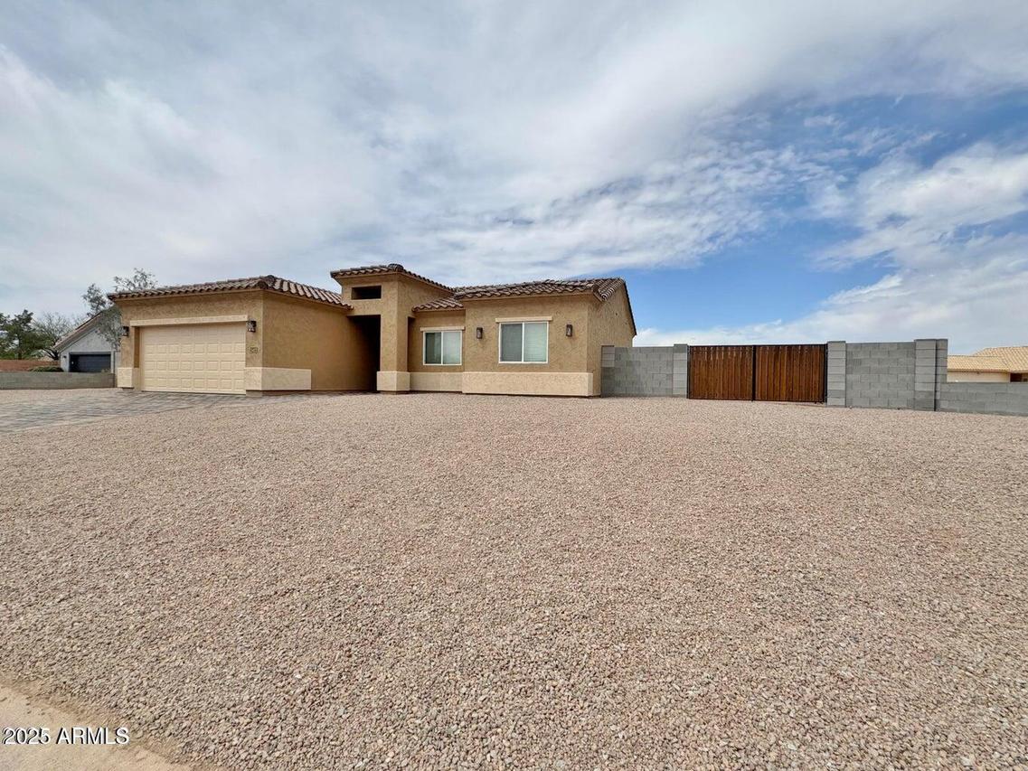 8741 W Altos Dr., Arizona City, AZ 85123