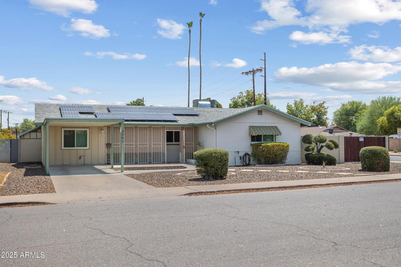 2301 N 38th St., Phoenix, AZ 85008