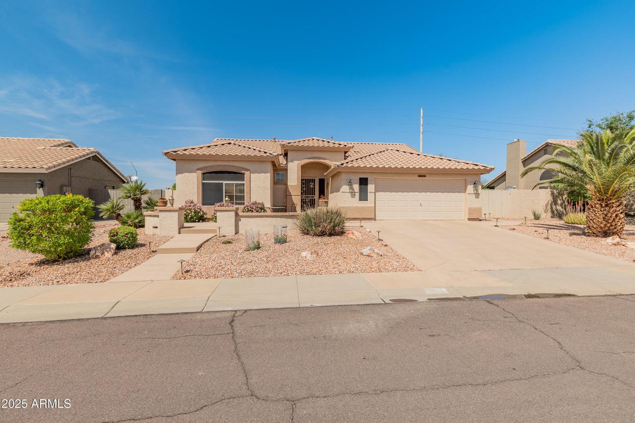 8314 W Escuda Dr., Peoria, AZ 85382