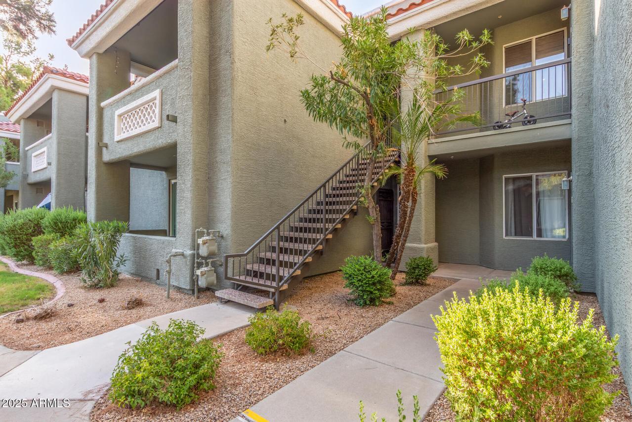 2929 W Yorkshire Dr. #1028, Phoenix, AZ 85027
