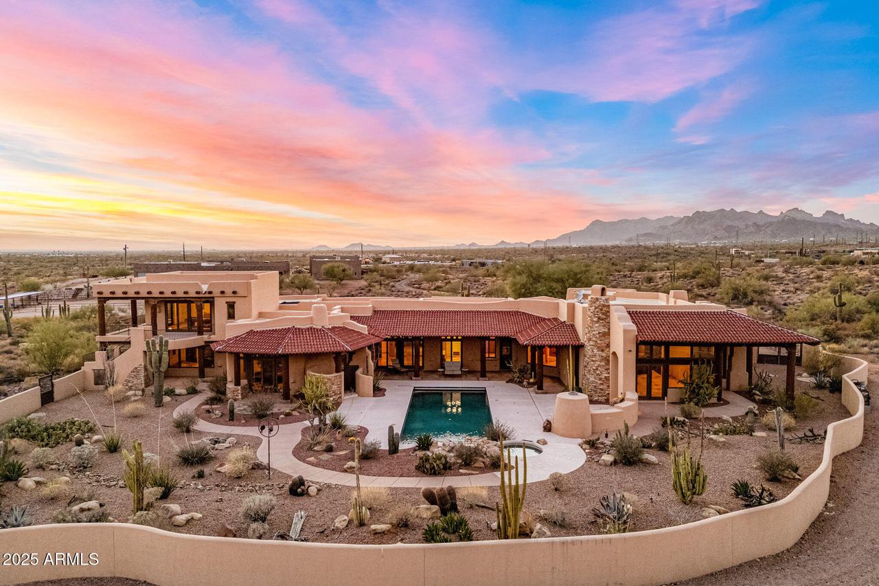 3307 N Mountain View Rd., Apache Junction, AZ 85119
