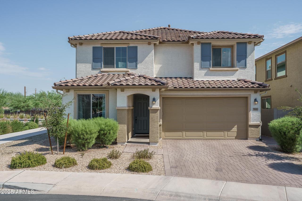 9046 W San Miguel Ave., Glendale, AZ 85305