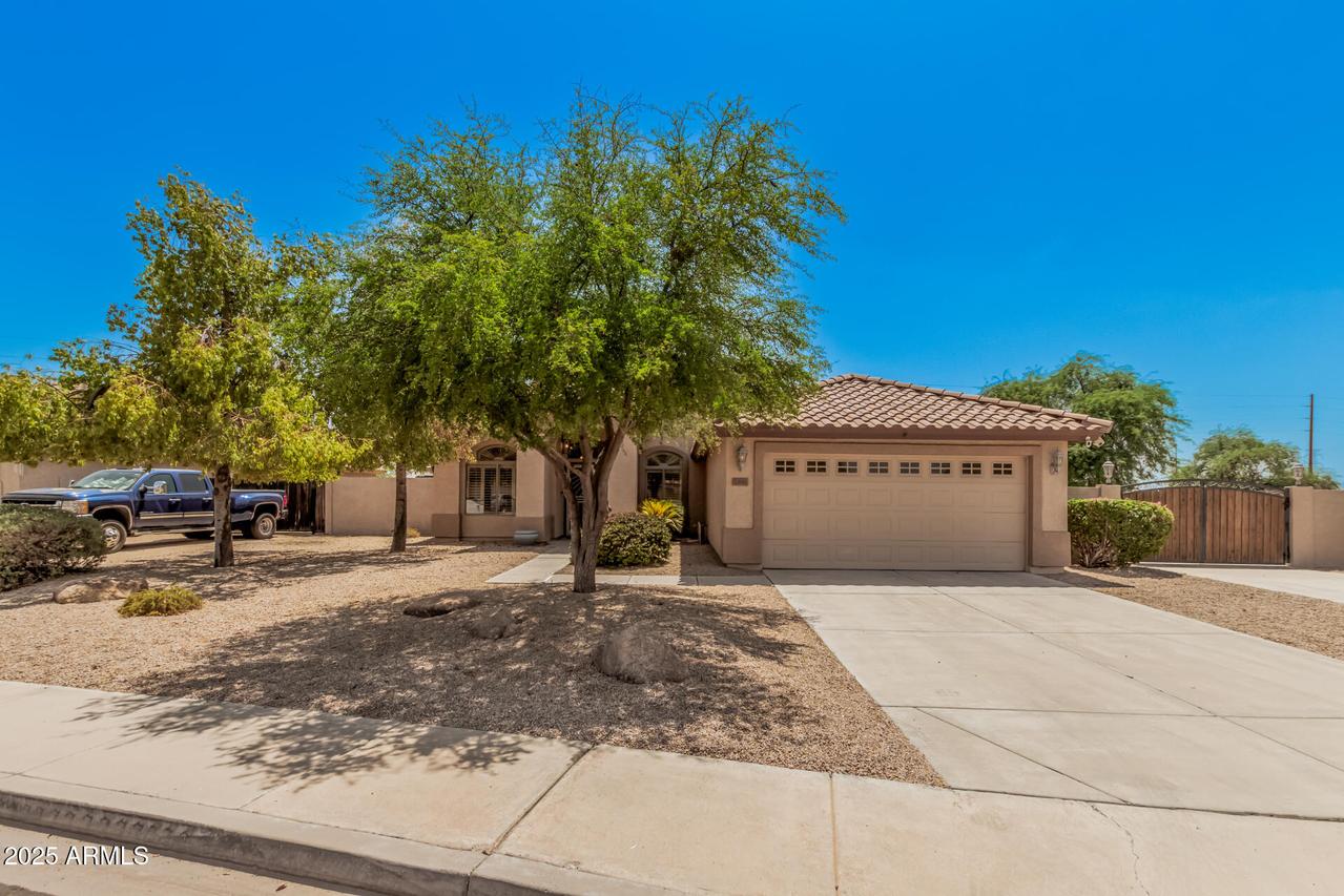 10841 W Via Del Sol, Peoria, AZ 85373