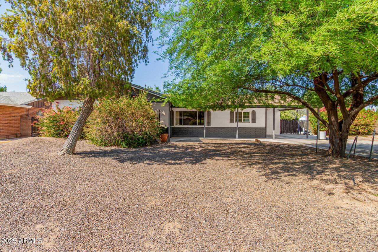 1114 E Laurel Dr., Casa Grande, AZ 85122