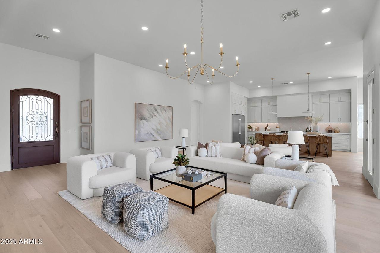 902 E Coconino Pl., Chandler, AZ 85249