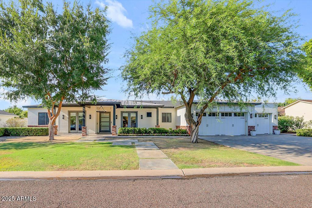 3924 E Roma Ave., Phoenix, AZ 85018