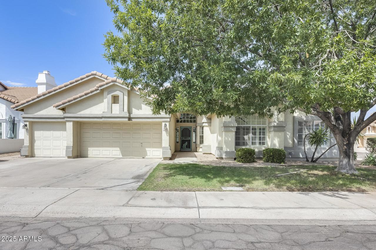 1208 N Jamaica Way, Gilbert, AZ 85234