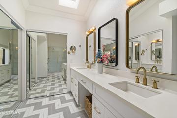 10560 E Palomino Rd., Scottsdale, AZ 85258