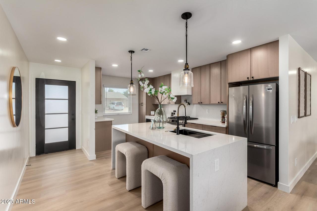 3934 E Sahuaro Dr., Phoenix, AZ 85028