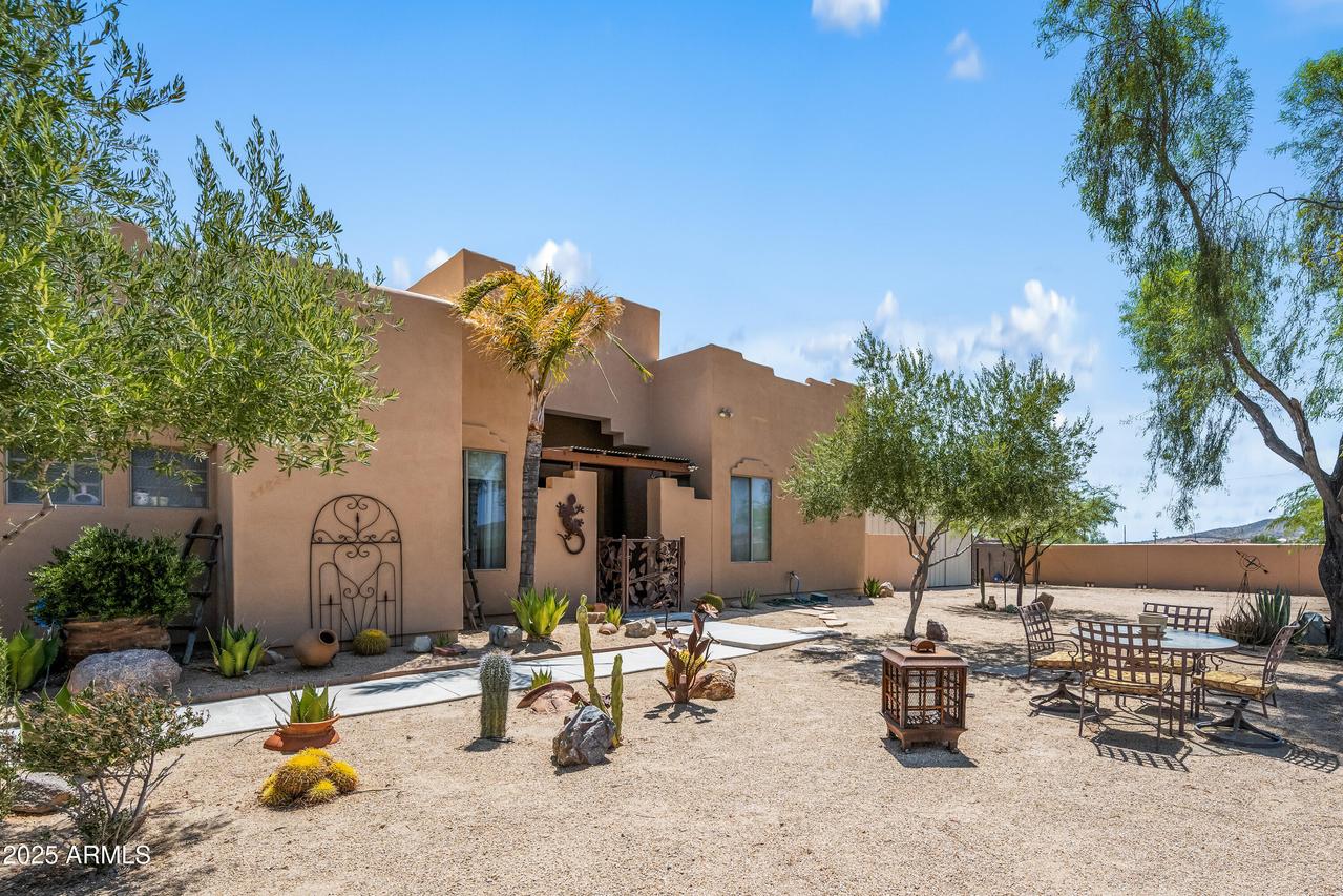 34823 N 10th St., Phoenix, AZ 85086