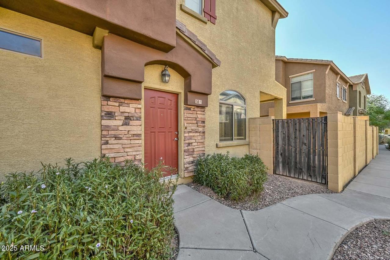 2250 E Deer Valley Dr. #58, Phoenix, AZ 85024