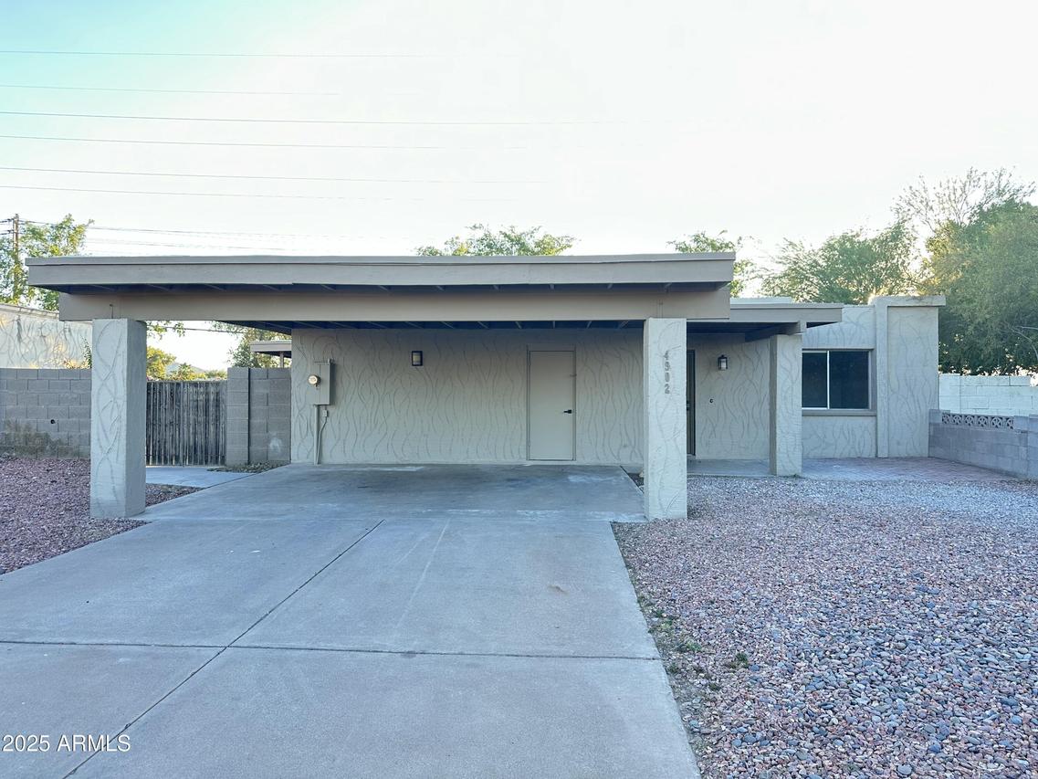 4902 S Fair Ln., Tempe, AZ 85282