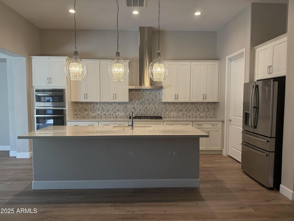 2740 N 168th Ave., Goodyear, AZ 85395