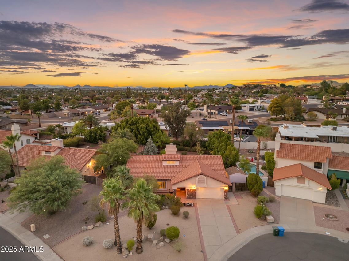 838 E Brook Hollow Dr., Phoenix, AZ 85022