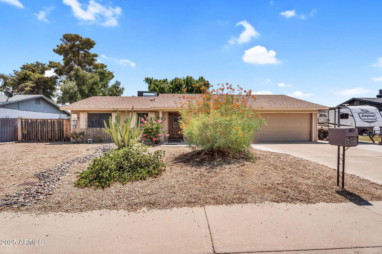 1615 W Morrow Dr., Phoenix, AZ 85027