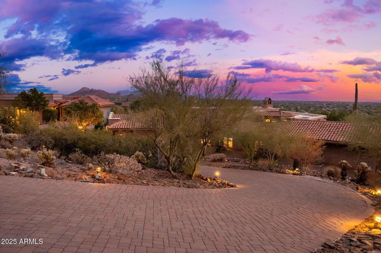 6527 E El Sendero Rd., Carefree, AZ 85377