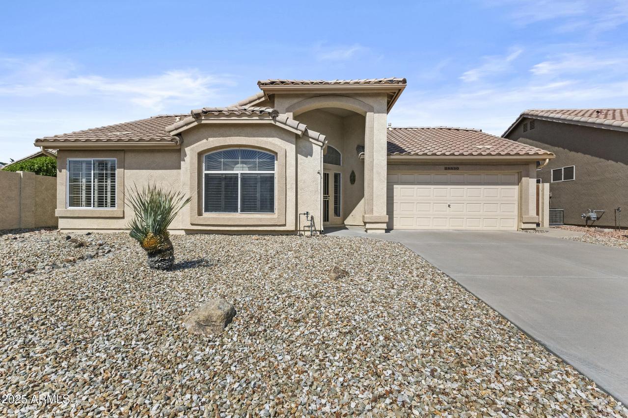 18830 N 83rd Ln., Peoria, AZ 85382