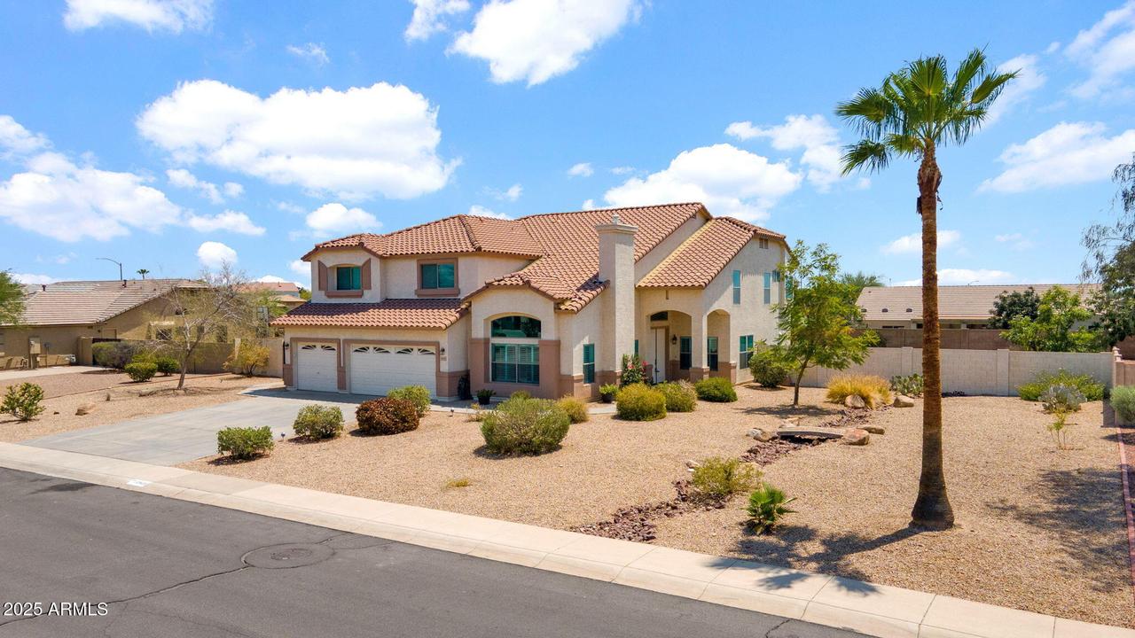 10425 W Villa Chula, Peoria, AZ 85383