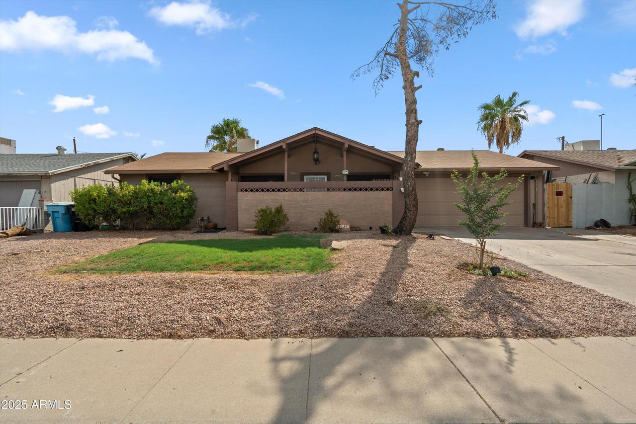 13829 N 34th St., Phoenix, AZ 85032