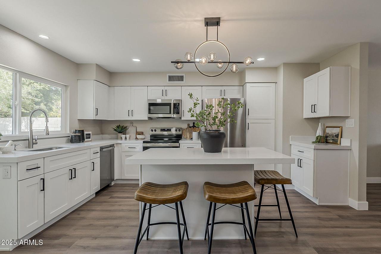 2136 W Portobello Ave., Mesa, AZ 85202