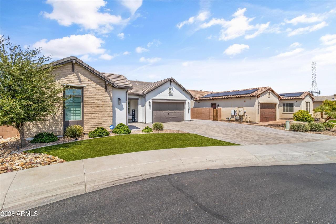 24414 N 96th Ave., Peoria, AZ 85383