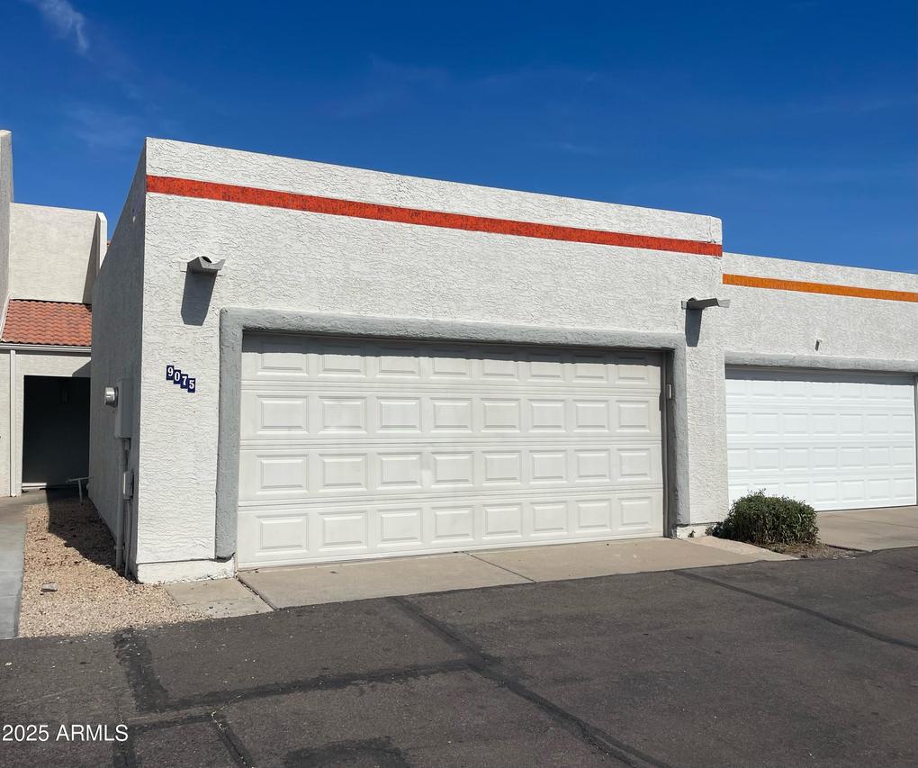 9075 N 47th Dr., Glendale, AZ 85302