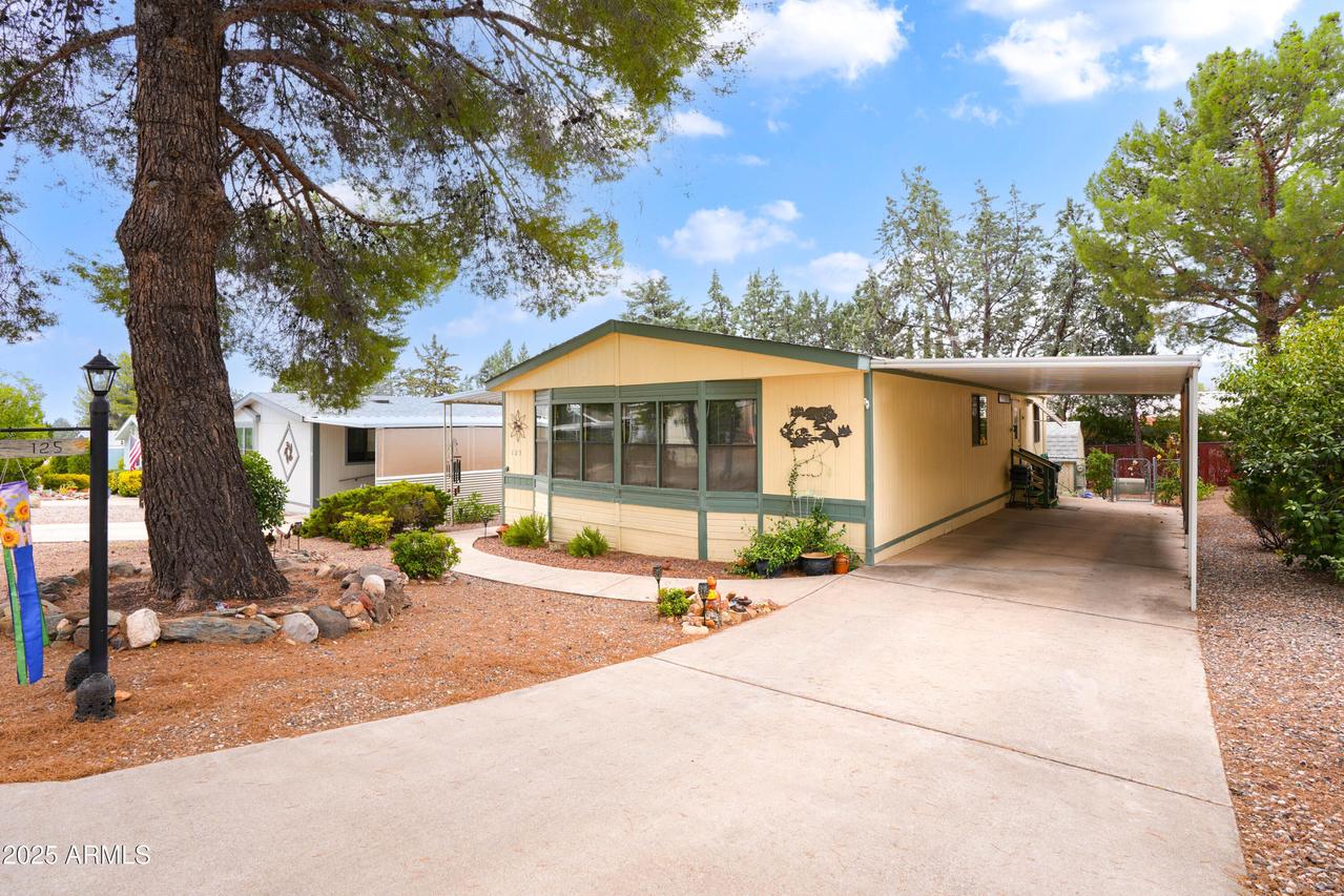 125 Lampliter Village, Clarkdale, AZ 86324