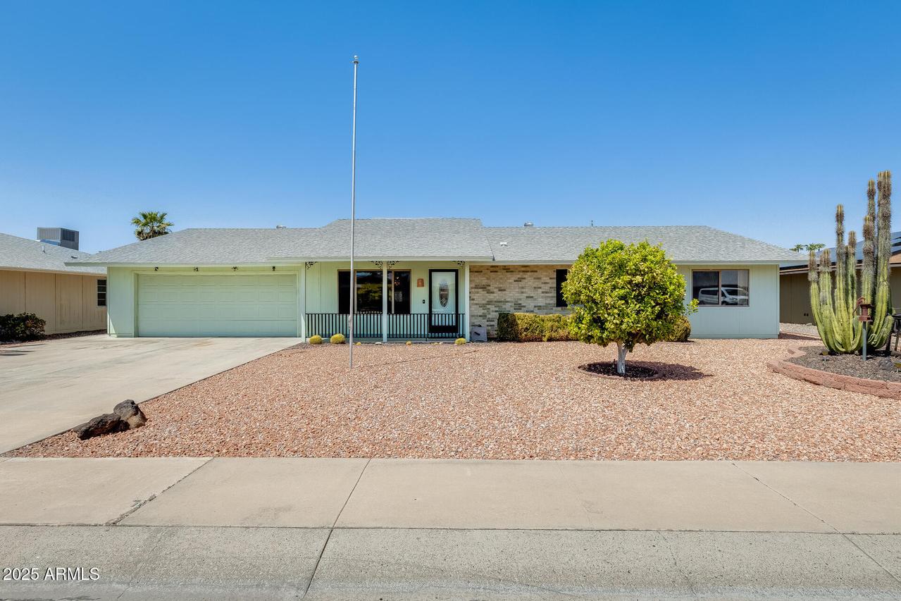17214 N Foothills Dr., Sun City, AZ 85373