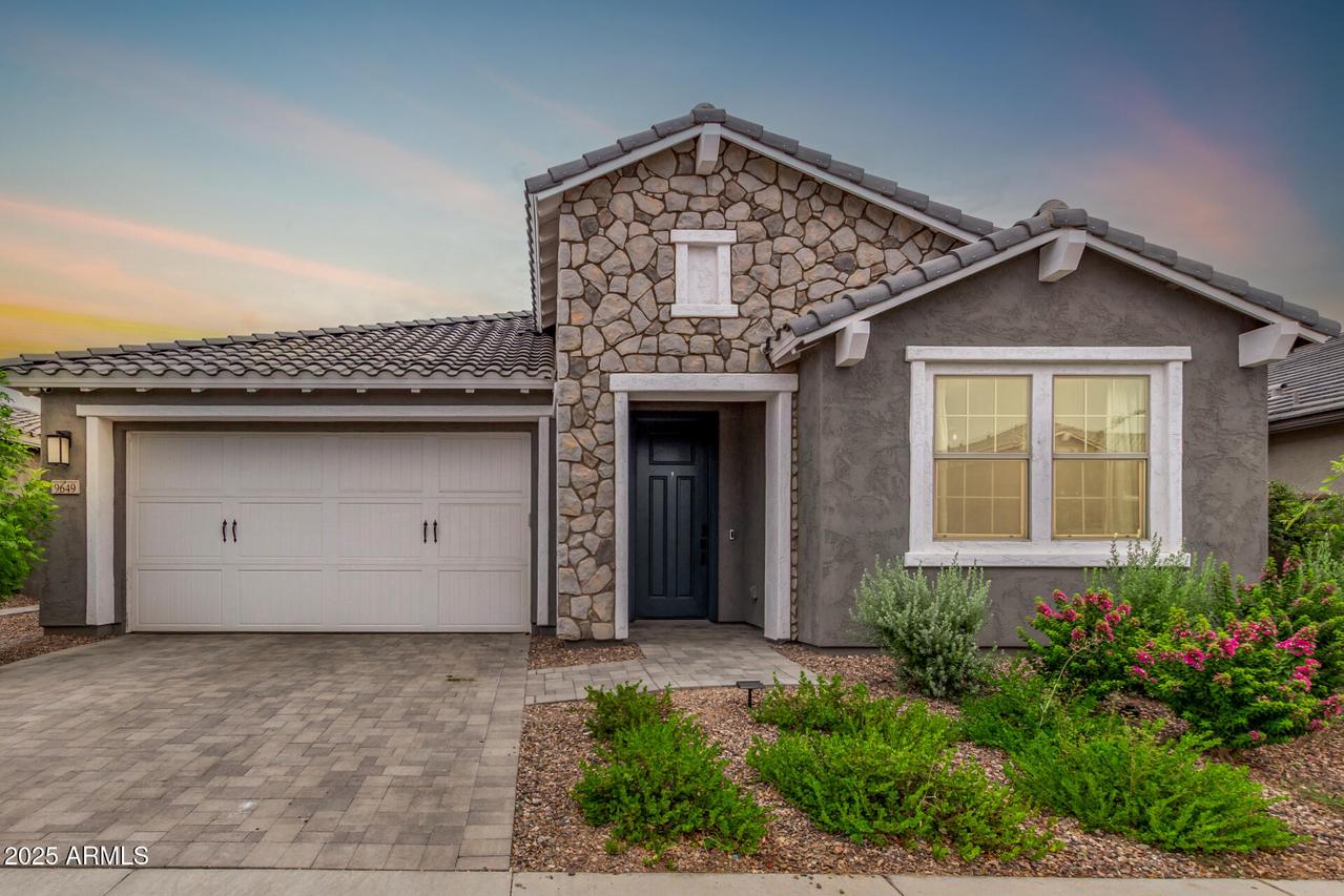 9649 E Spiral Ave., Mesa, AZ 85212