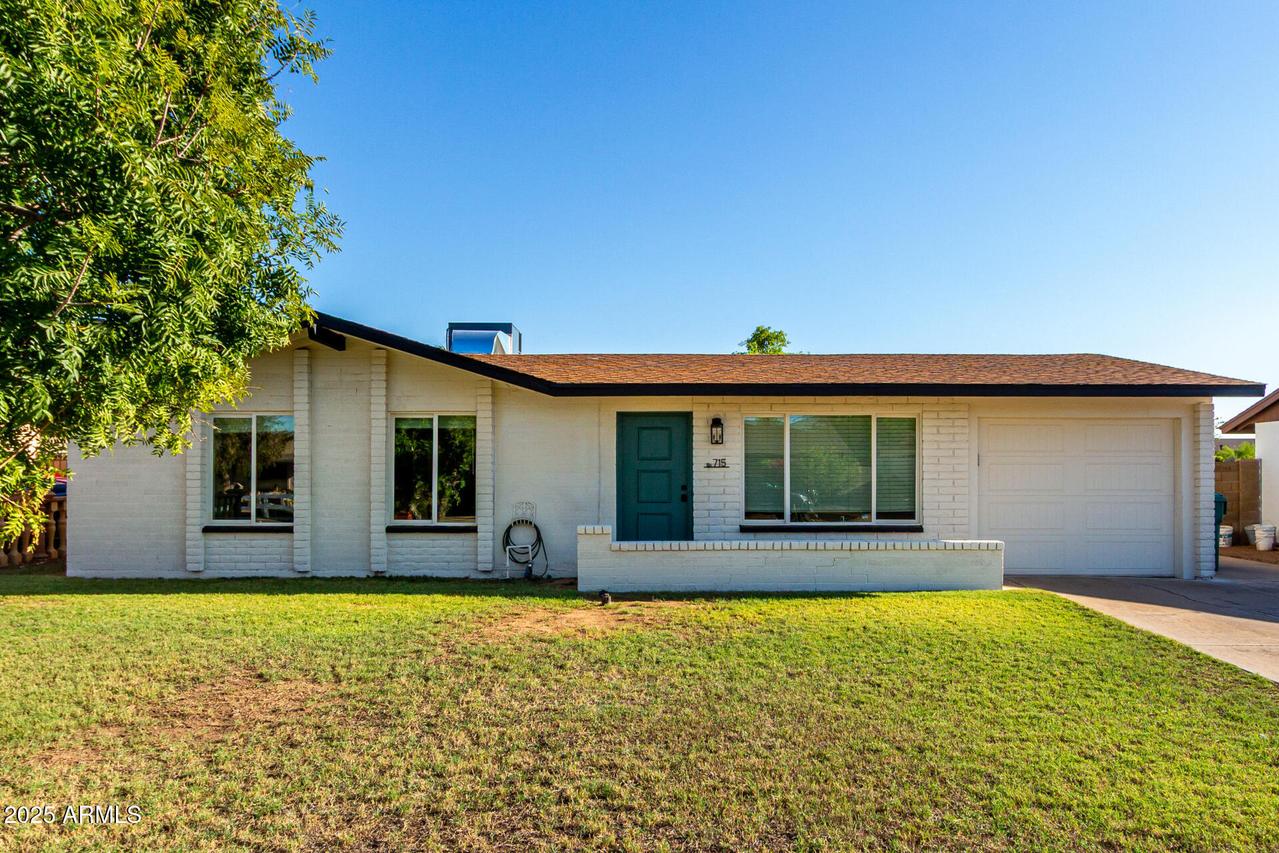 715 E Harmony Ave., Mesa, AZ 85204