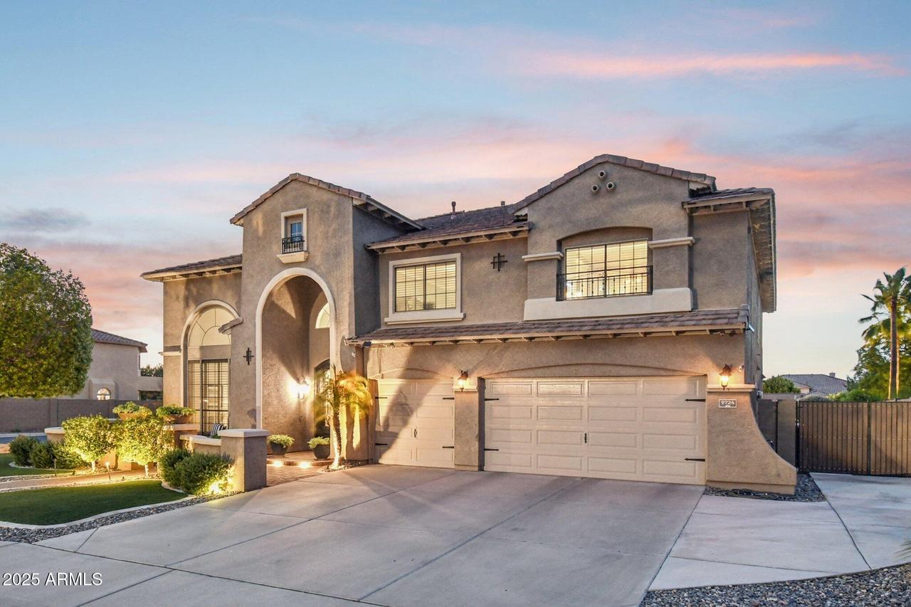 9724 W Running Deer Tr., Peoria, AZ 85383