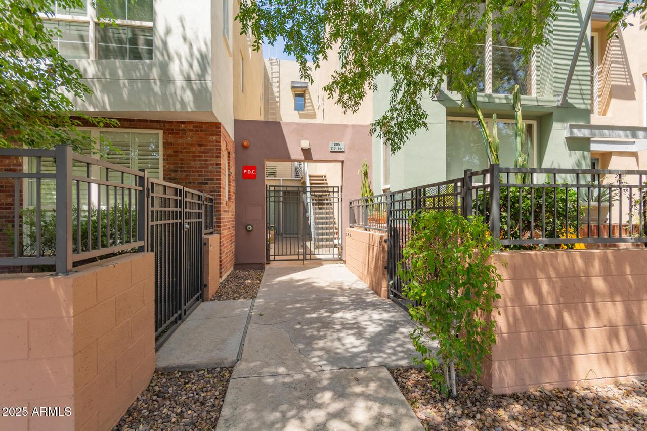 706 E Washington St. #119, Phoenix, AZ 85034