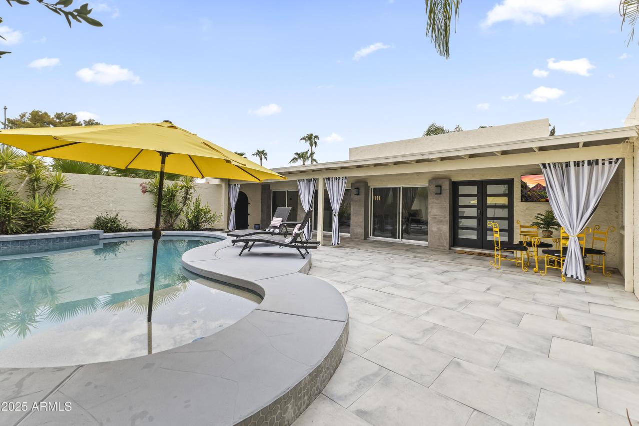 7258 E Loma Ln., Scottsdale, AZ 85258