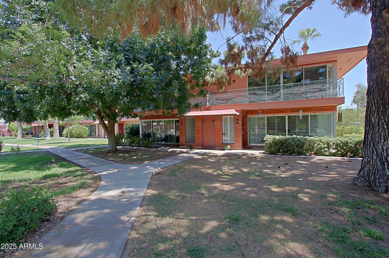 190 E Coronado Rd. #73, Phoenix, AZ 85004