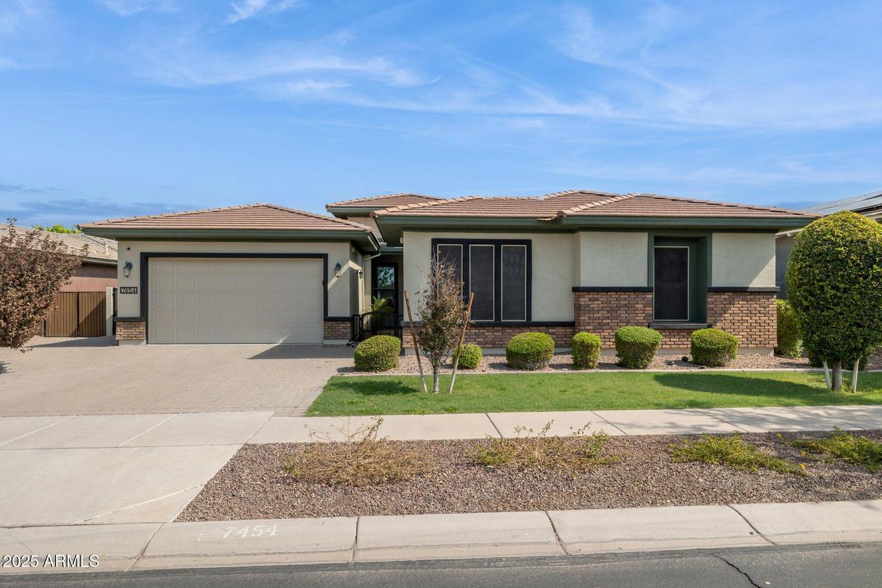 7454 E Peralta Ave., Mesa, AZ 85212