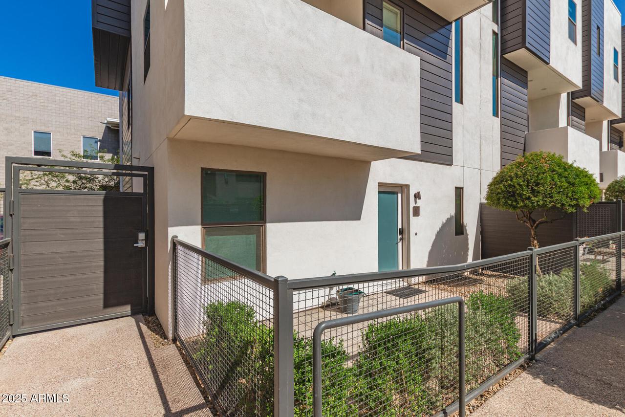 325 E Coronado Rd. #10, Phoenix, AZ 85004