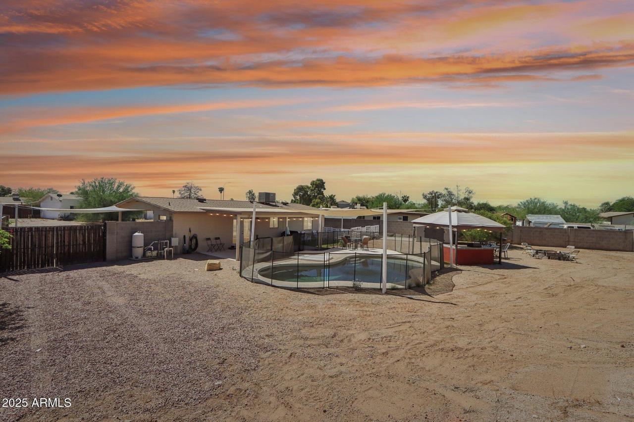 9510 E Duncan St., Mesa, AZ 85207