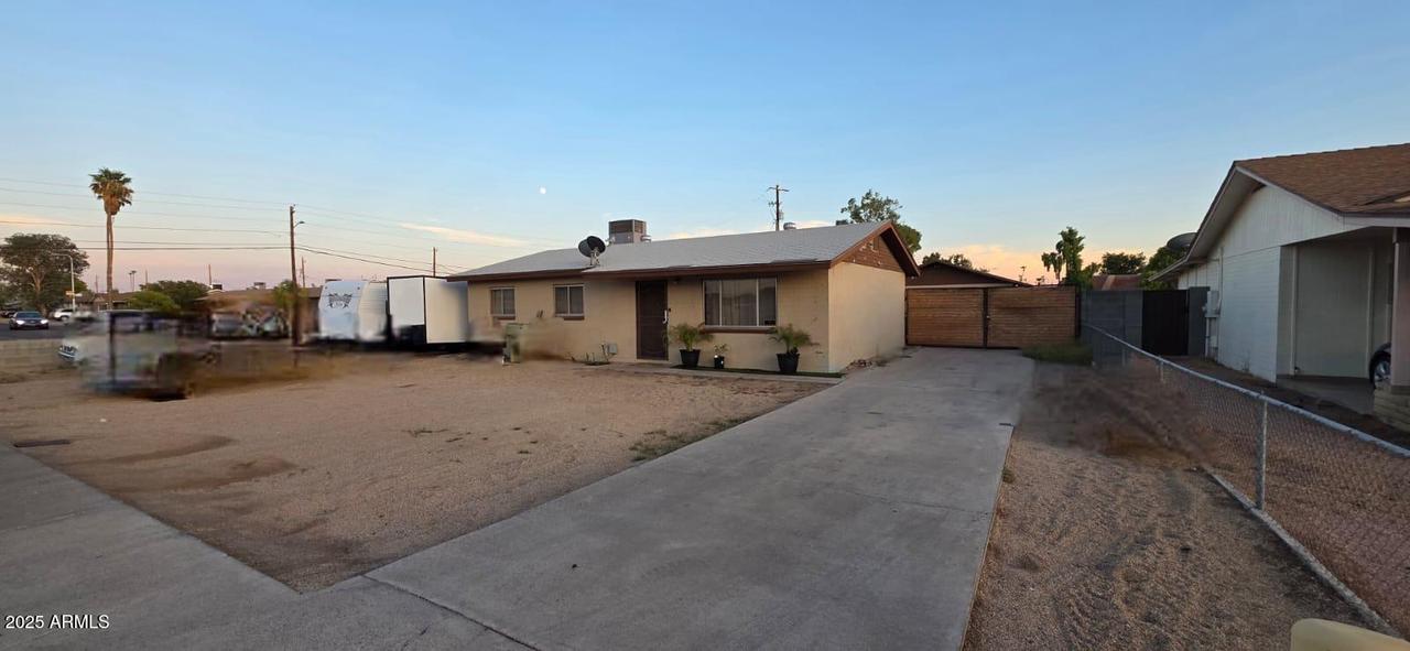 4303 W Vista Ave., Glendale, AZ 85301