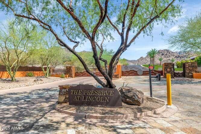 3308 E Stella Ln. #5, Paradise Valley, AZ 85253