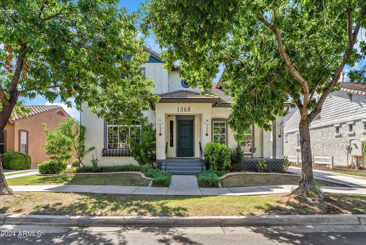 1368 S Mulberry St., Gilbert, AZ 85296