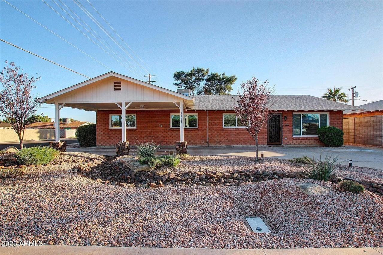 8143 E Clarendon Ave., Scottsdale, AZ 85251