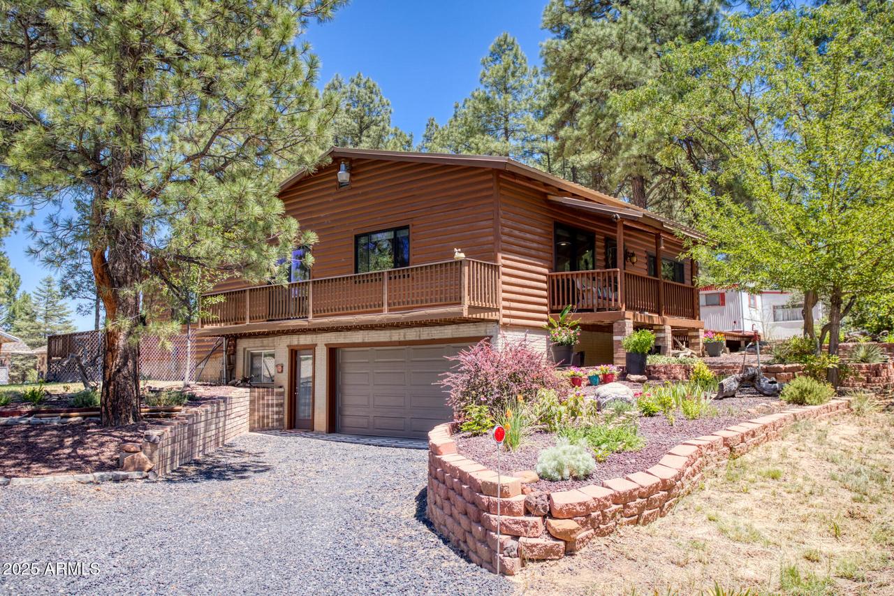 2320 W Sylvester Cir., Show Low, AZ 85901