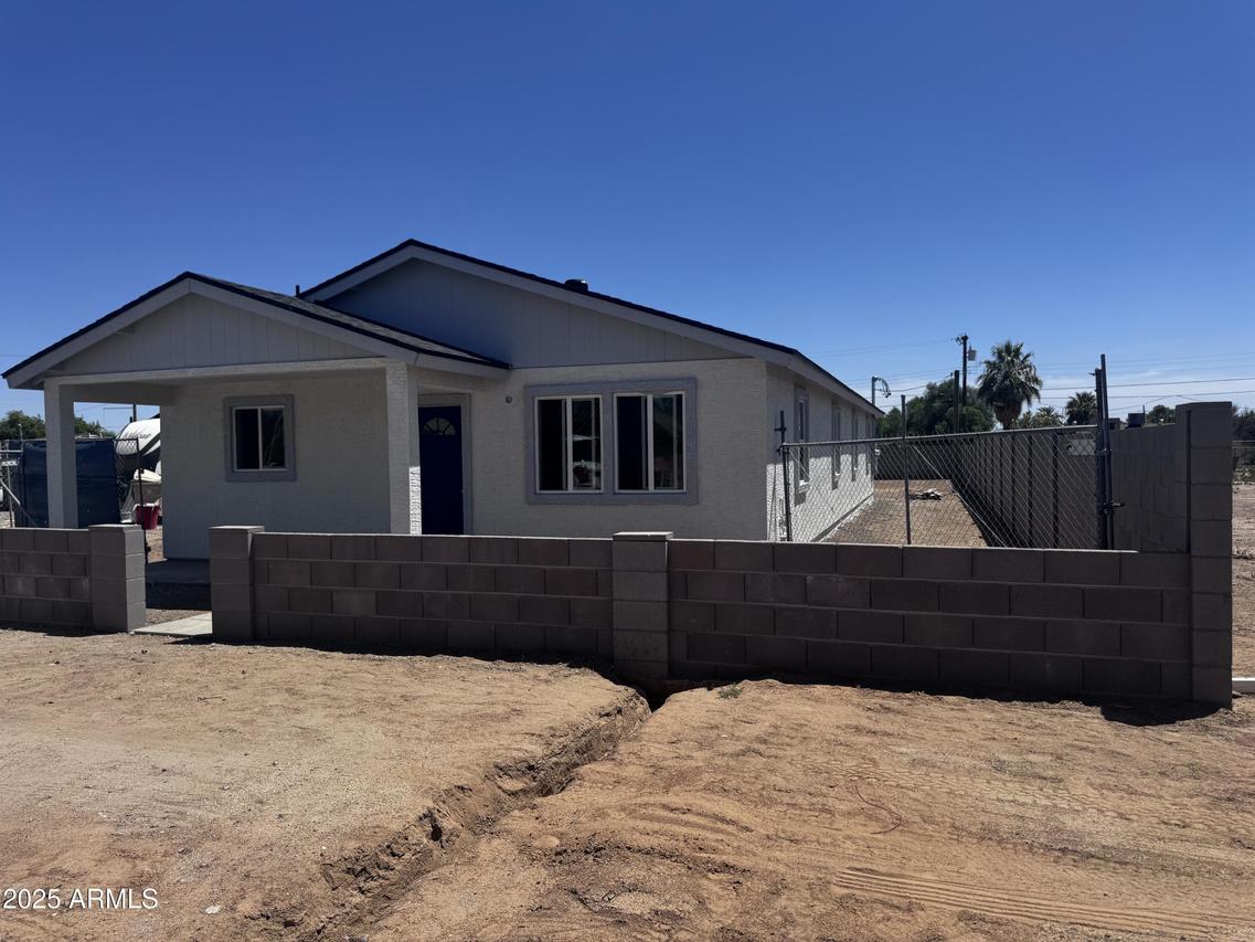 509 E Centre Ave., Buckeye, AZ 85326